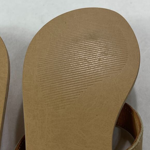 Skemo Sandals Womens 8.5 US 39 Silver Sand Dollar Toe Loop Flats Boho Leather - Picture 9 of 11